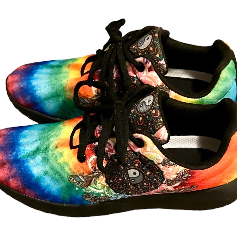 New Custom Made Women’s Rainbow Yin Yang Tennis Shoes Size 8W